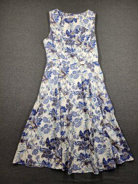 Sunny Girl dress size medium blue and white like new condition